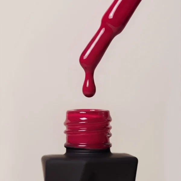Gel Polish Bloom Red – Evolve – Semi-Permanent Nail Polish 10ml
