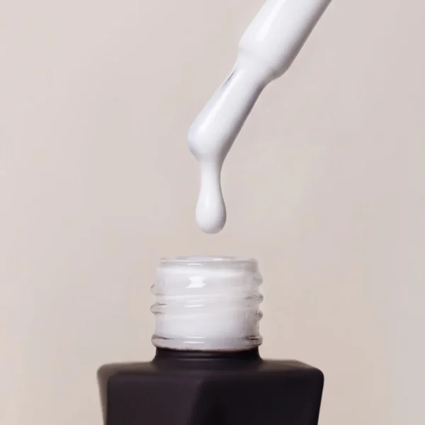 5J1A3464_AI3MoonstoneWhite_2_resized Gel Polish Moonstone White – Evolve – Semi-Permanent Nail Polish 10ml