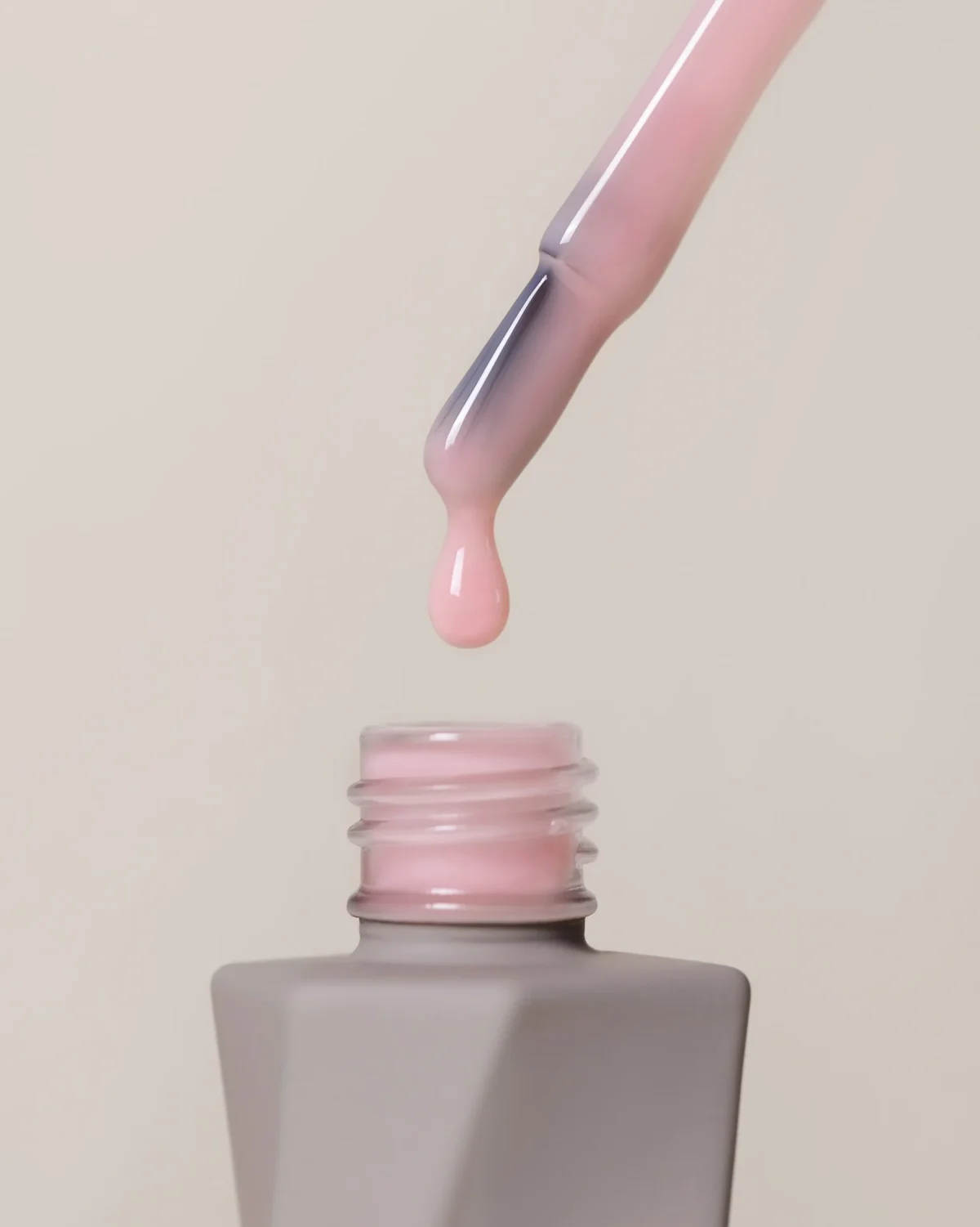 5J1A4164_AI2NudeSerenity_2_resized Rubber Cover Base Nude Serenity – Essence – Rubber Base 10ml