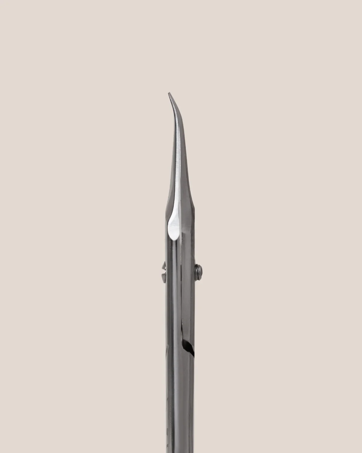 forfecuta-cuticule-release-3 Release premium cuticle nippers - hook tip