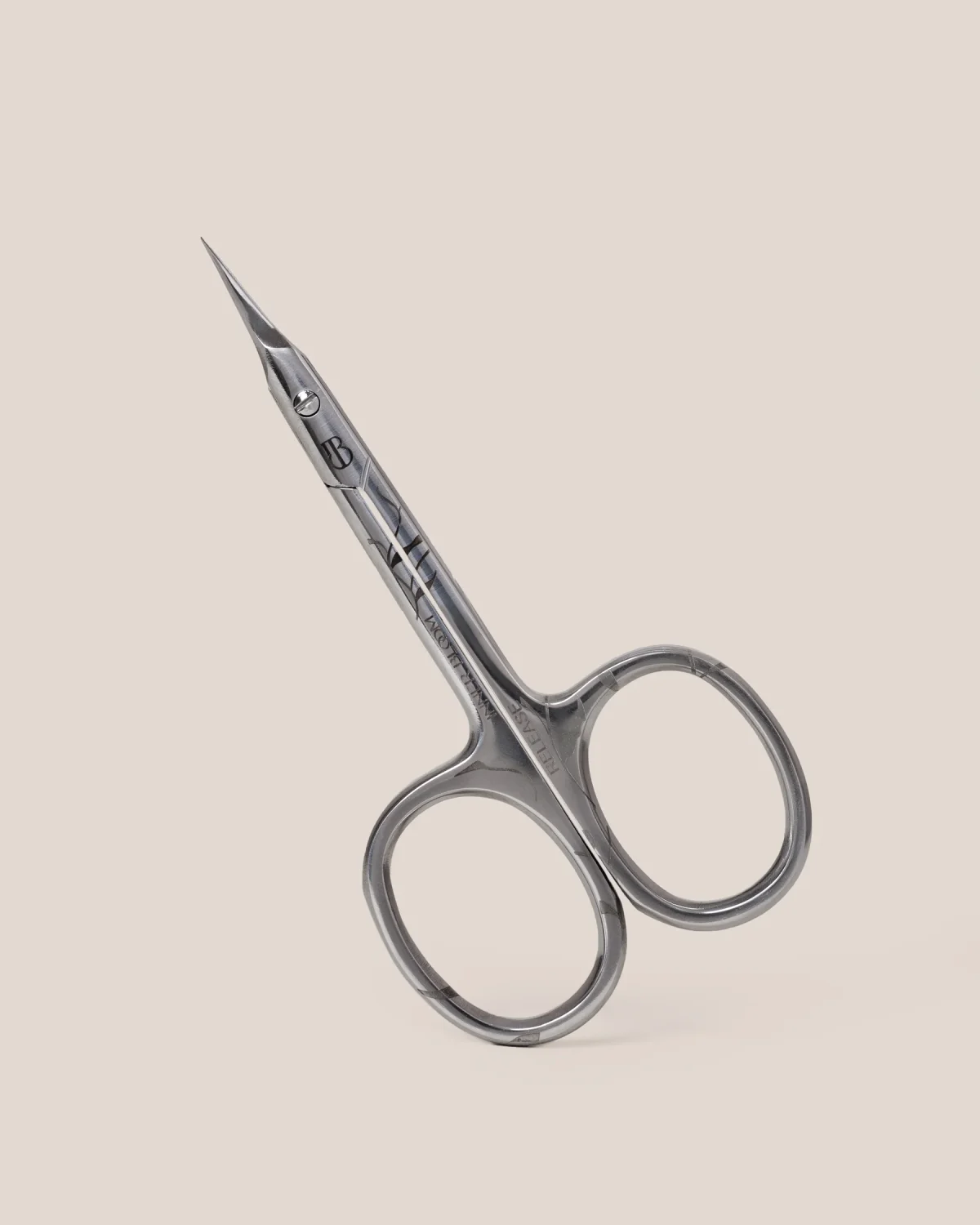 forfecuta-cuticule-release-5 Release premium cuticle nippers - hook tip
