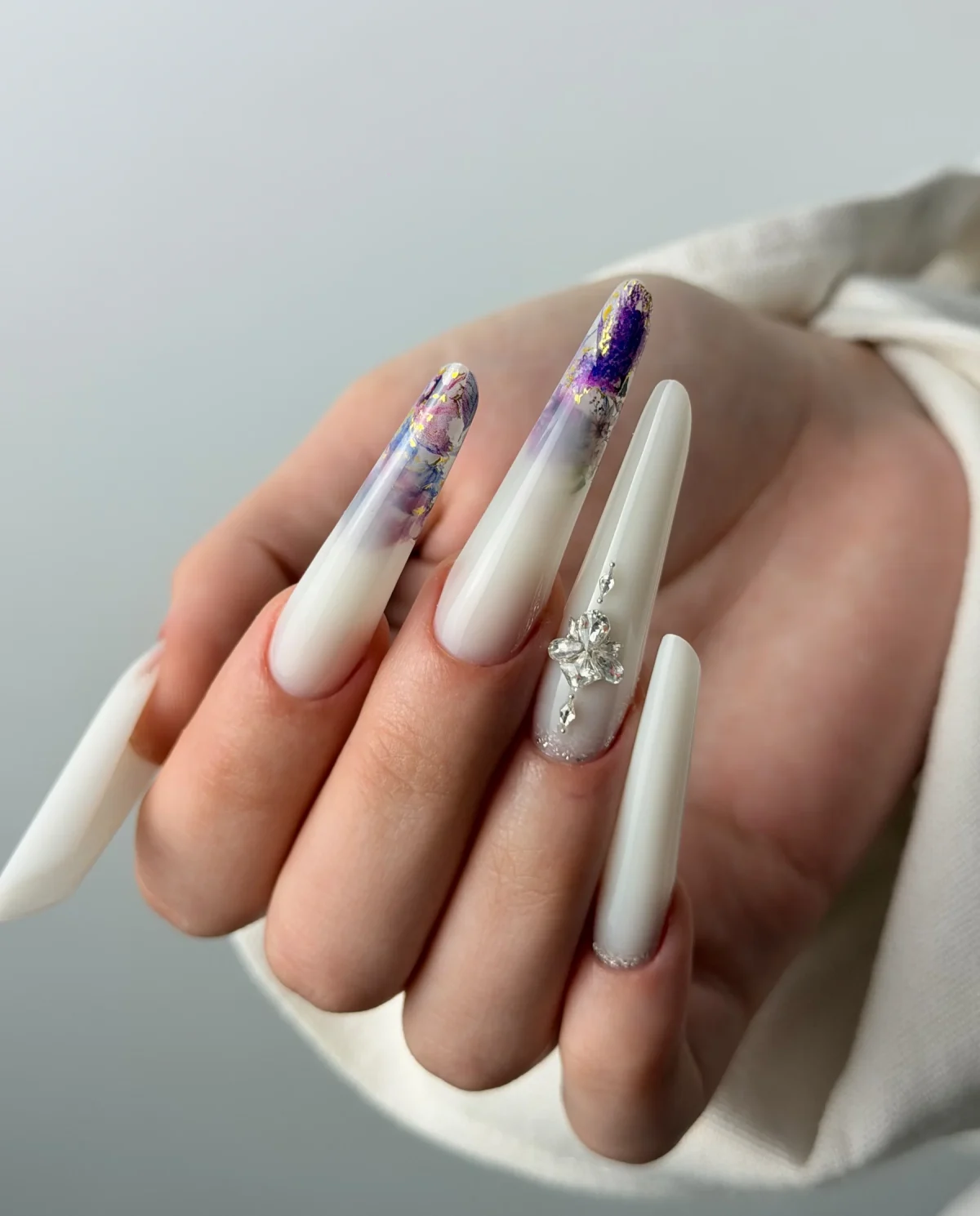milky-white-3 Self-Leveling Milky White Gel