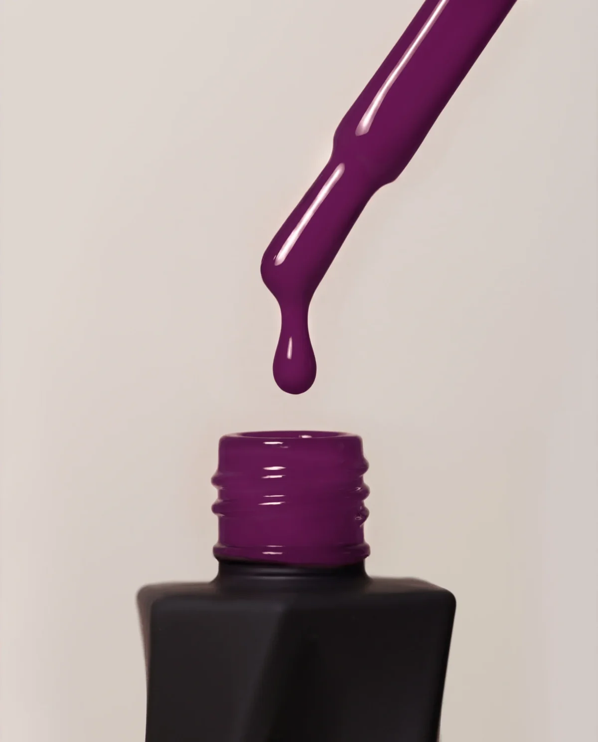 14-Deep-Wisteria_2b47ca3a-9eb3-4751-a1da-3eea1597f693 Gel Polish Flame Red – Evolve – Semi-Permanent Nail Polish 10ml