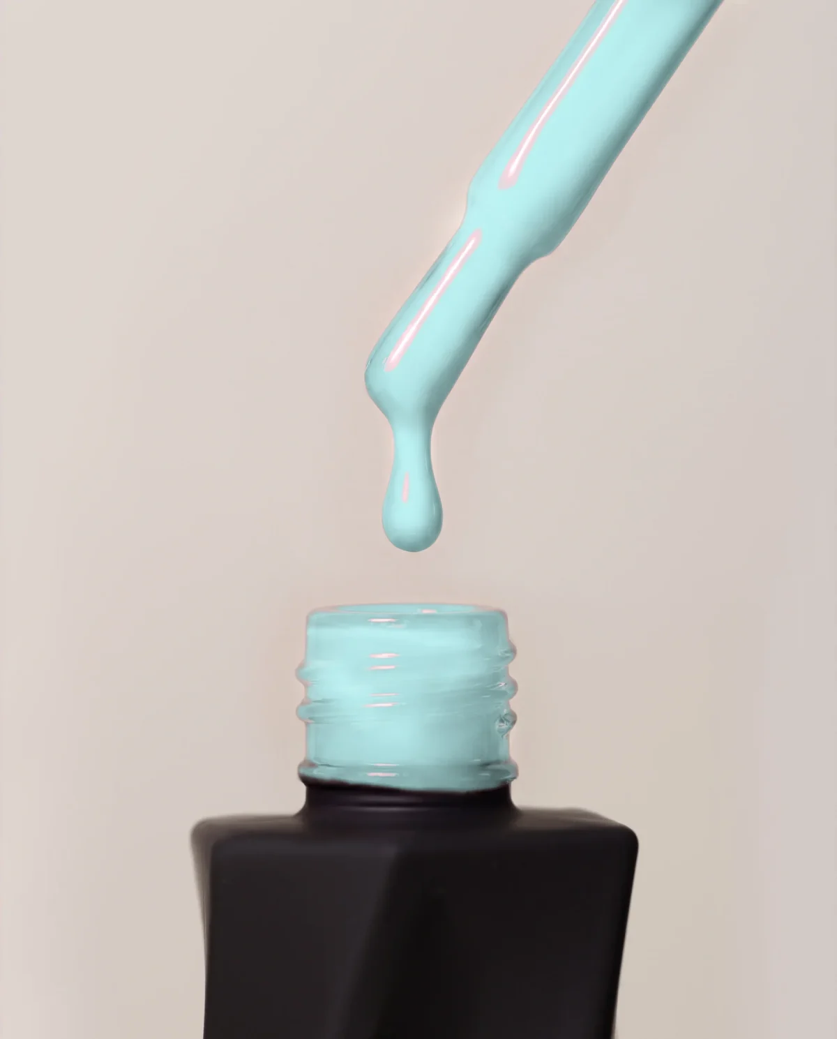 20-Frozen-Lagoon_07214745-8634-42a2-bbe8-e878f9dd4abb Gel Polish Flame Red – Evolve – Semi-Permanent Nail Polish 10ml
