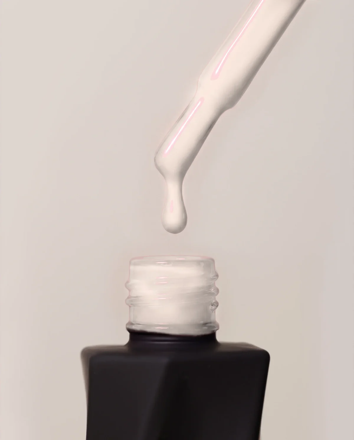 29-Milk-Glass_9857c1b1-0fc9-4a8c-b796-a7a687719837 Gel Polish Flame Red – Evolve – Semi-Permanent Nail Polish 10ml