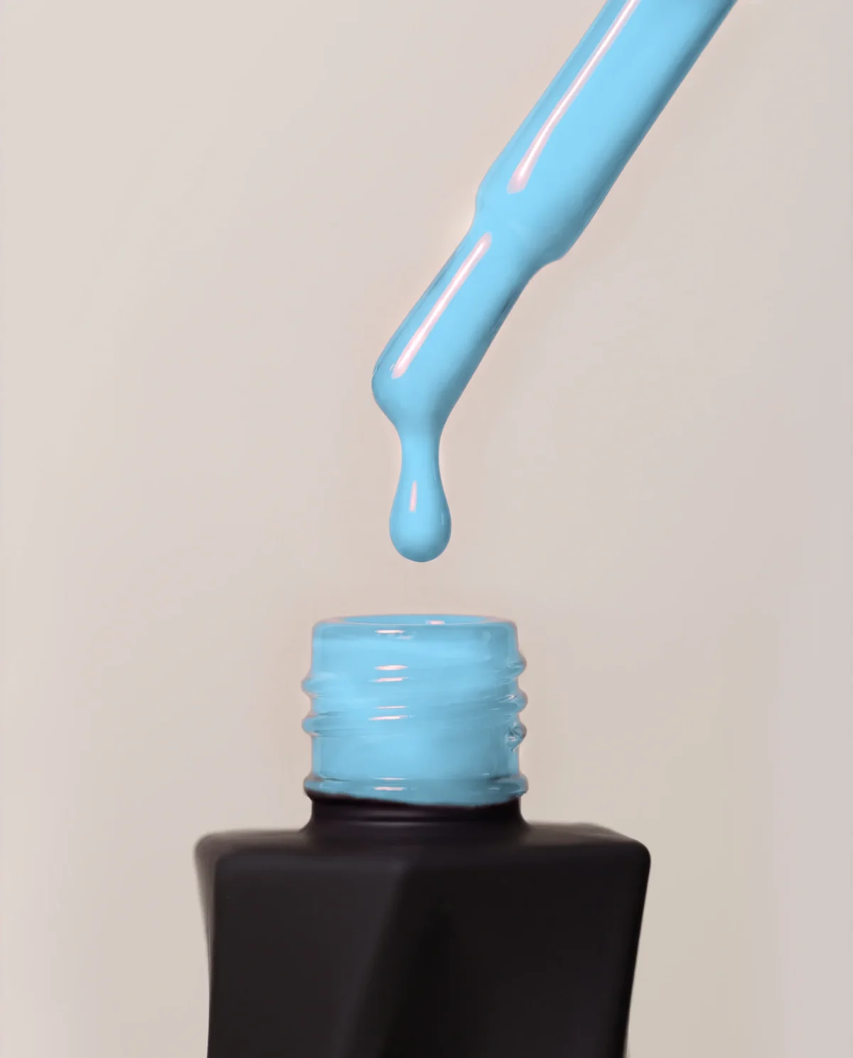 32-Baltic-Teal_4eb39145-7257-42ec-a51e-b52030d9f67a Gel Polish Flame Red – Evolve – Semi-Permanent Nail Polish 10ml