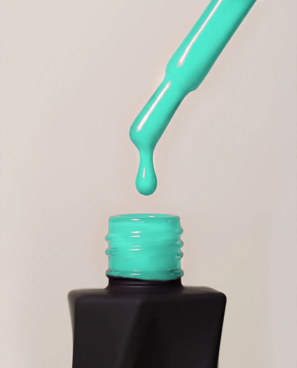 36-Ocean-Mint_1865f13a-f143-42d5-a0b3-3b467d4da4c1 Gel Polish Flame Red – Evolve – Semi-Permanent Nail Polish 10ml